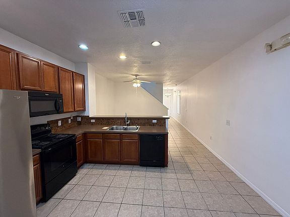 5th image of 5384 Paradise Cay Cir