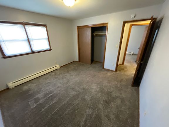 4th image of 221 5th St S #6