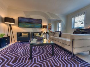 2756 N Pine Grove Ave APT 816, Chicago, IL 60614