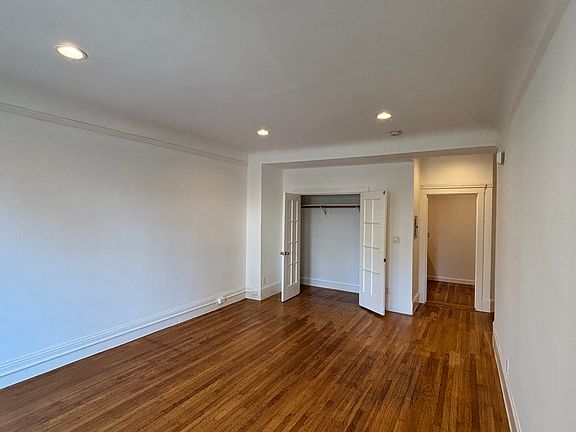 Closet 1 in living/bedroom
