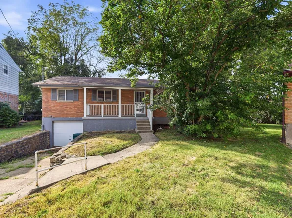 6065 Waldway Ln, Cincinnati, OH 45224