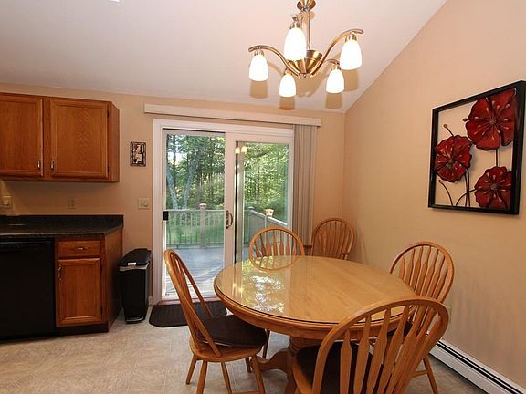5th image of 23 Tide Meadows Dr