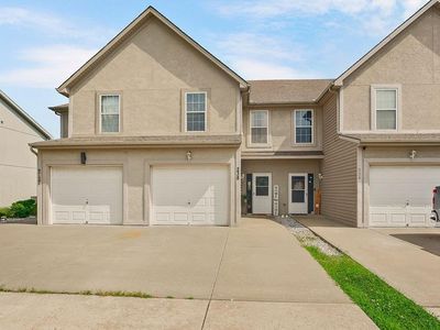 238 N 5th Ter, Louisburg, KS, 66053