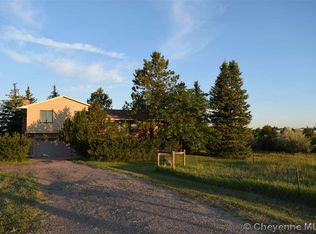 6708 Astronaut Dr, Cheyenne, WY 82009