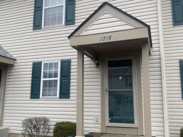 1715 Ridgebury Dr, Hilliard, OH 43026