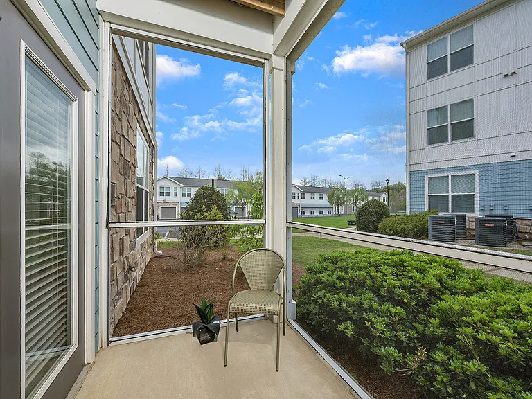 Capital Place at Southwood — Photo 11