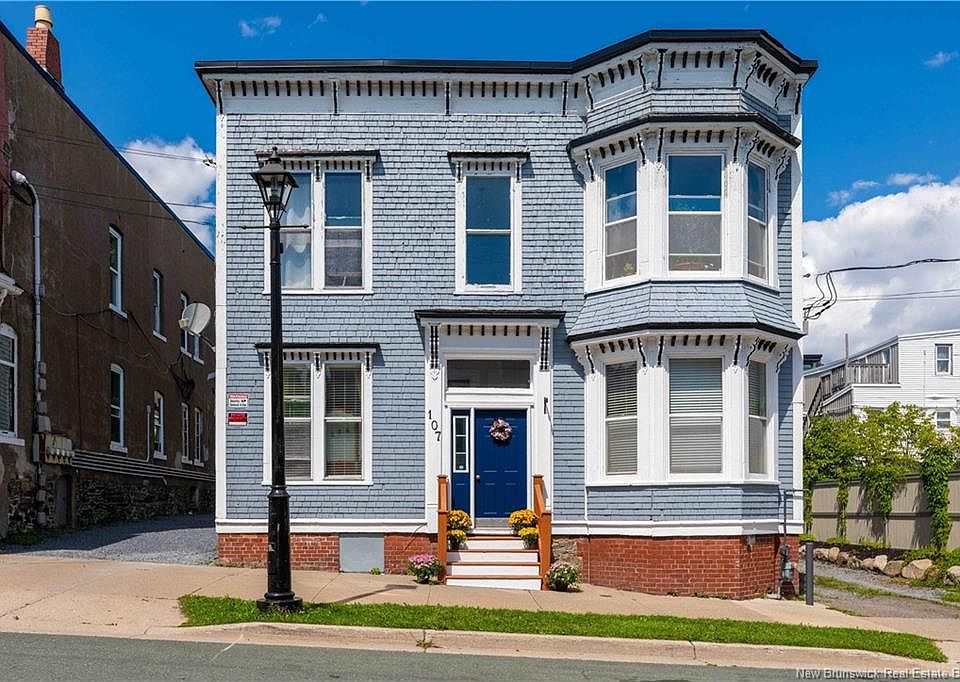1st image of 107 Orange St