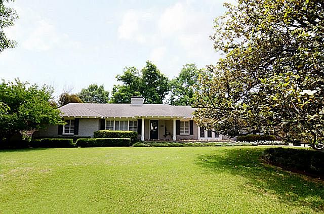 1st image of 6214 Stefani Dr