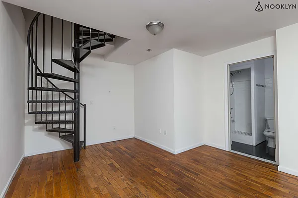 Rented by Nooklyn NYC LLC | media 5
