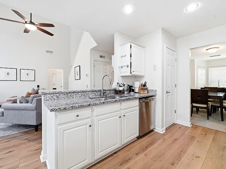 11804 Golspie Ct — Photo 15