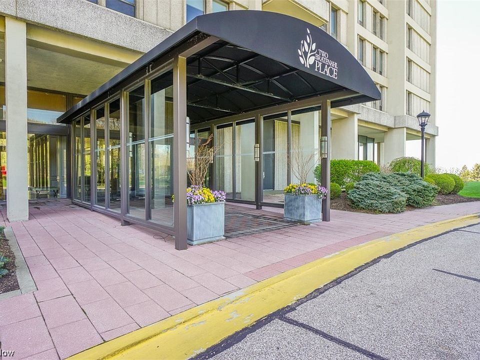 2 Bratenahl Pl APT 8B, Bratenahl, OH 44108 Zillow