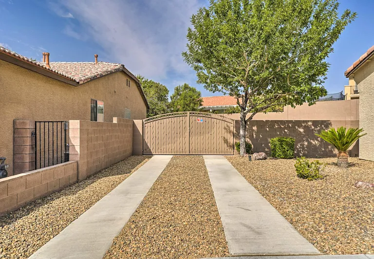 6449 Deer Peak Ct — Photo 2