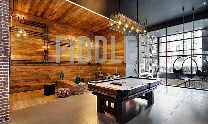 Rented by The KCI Group | media 51