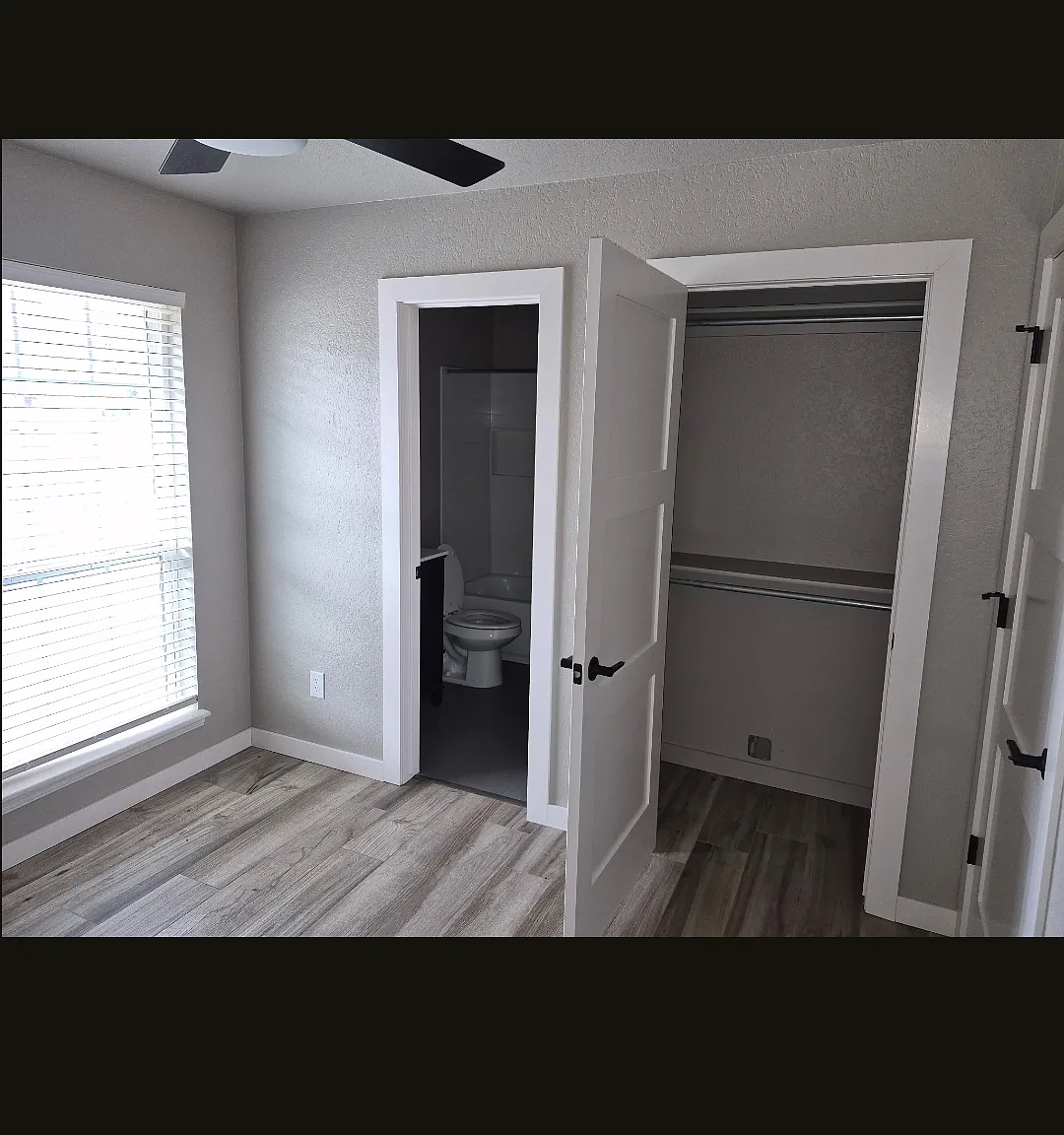 2 bed, 1200 sqft, $1,050 — Photo 4