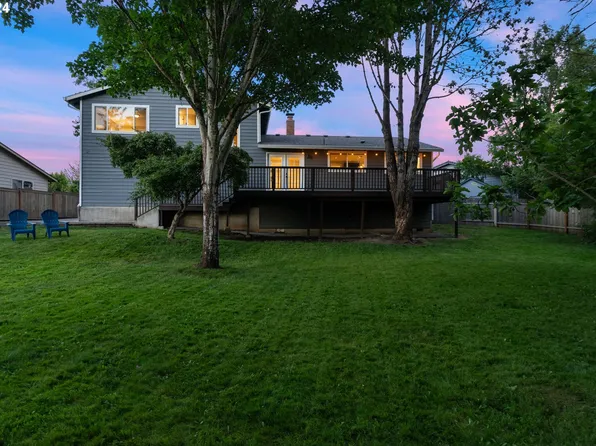4995 SW 188th Pl, Beaverton, OR 97078