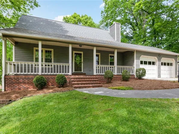 1105 Lewisville Trails Ct, Lewisville, NC 27023