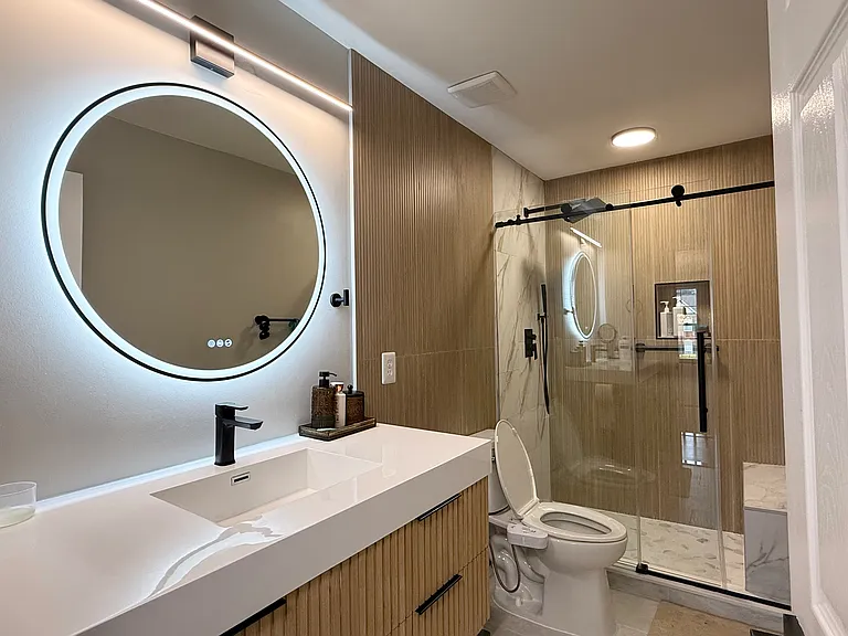Newly Renovated Family Bathroom