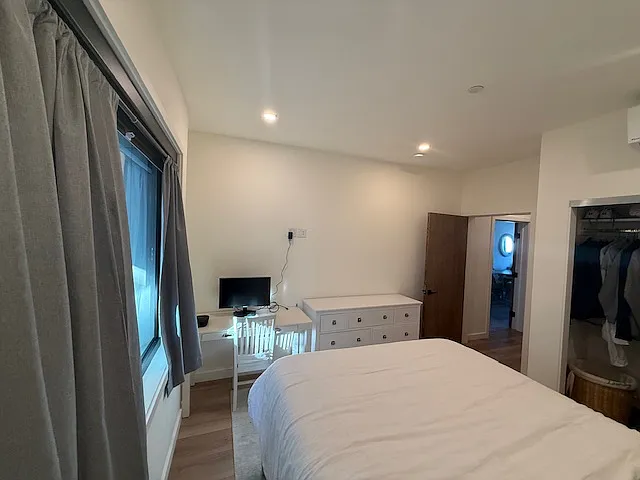 1 bed, 1100 sqft, $2,800 — Photo 3