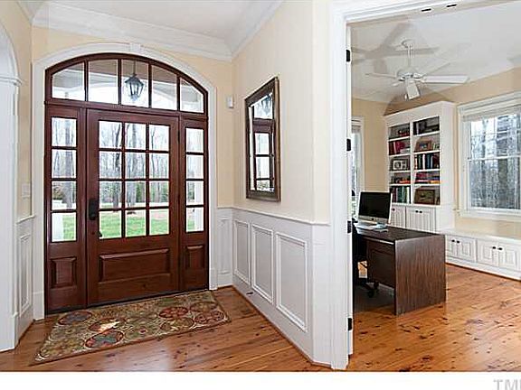 3rd image of 308 Fox Hill Farm Dr
