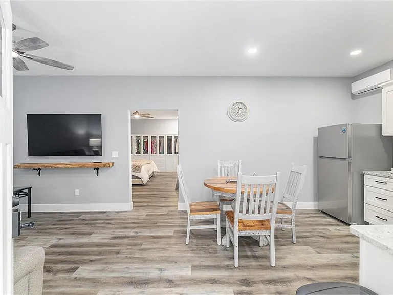 13869 S Highway 475 — Photo 29