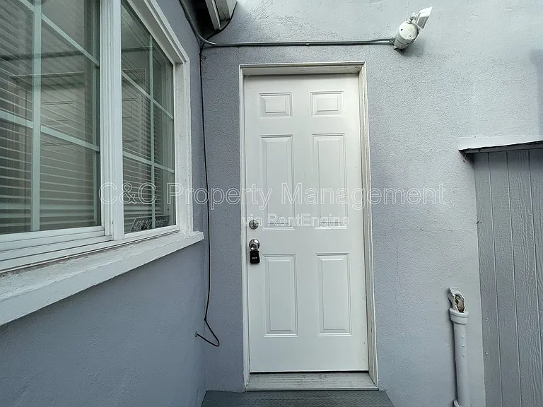 426 Cortes St #2 — Photo 2