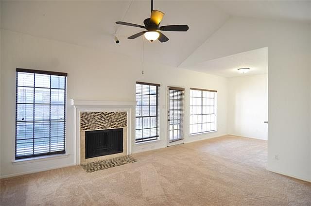 1st image of 3120 Devonshire Dr APT 225
