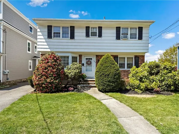 763 Pelhamdale Avenue, Pelham, NY 10803
