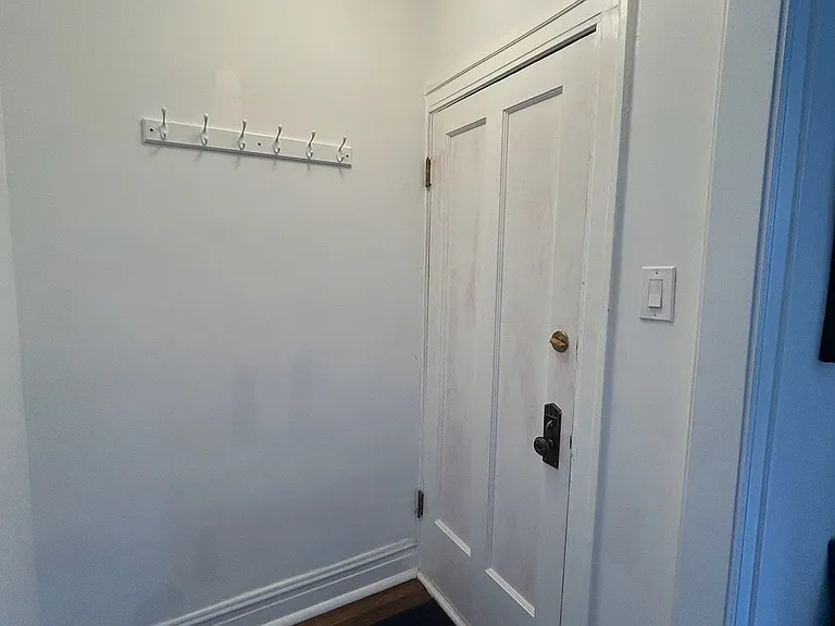 541 W Brompton Ave #3N — Photo 26