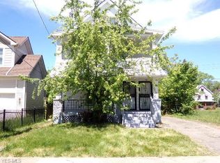 845-847 Royal Rd, Cleveland, OH 44110