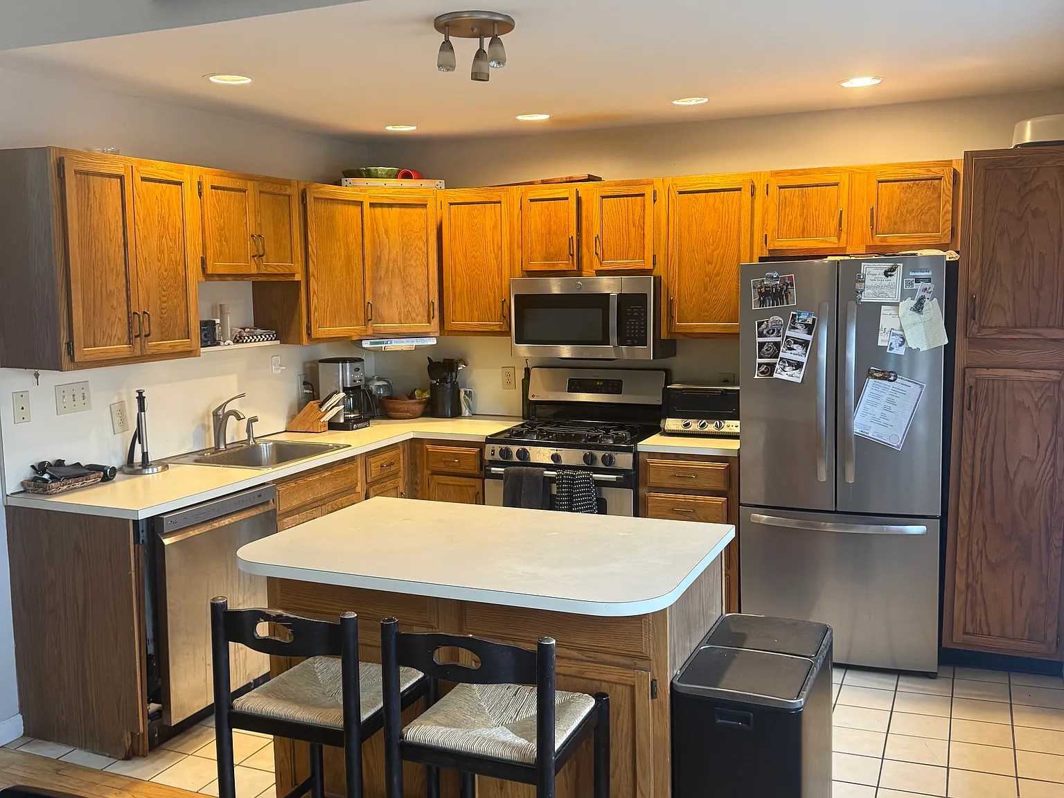 2 bed, 1035 sqft, $4,000 — Photo 4