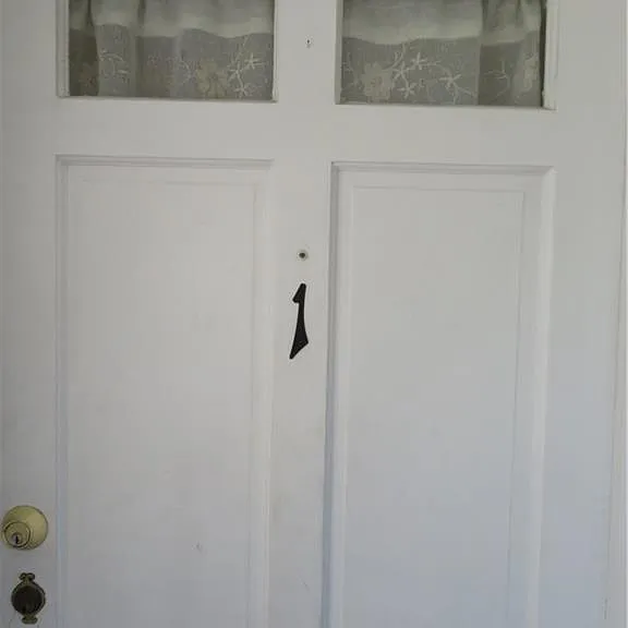 52 Avenel St — Photo 3
