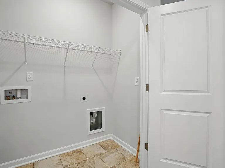 112 Central Townes Way #294 — Photo 22