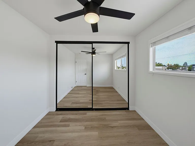 20368 Flora Ln — Photo 16