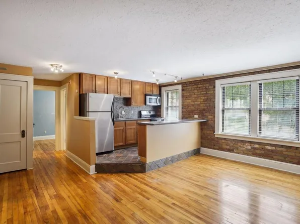 1901 Stevens Ave APT 303, Minneapolis, MN 55403
