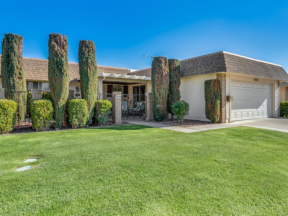 1st image of 10622 W Roundelay Cir