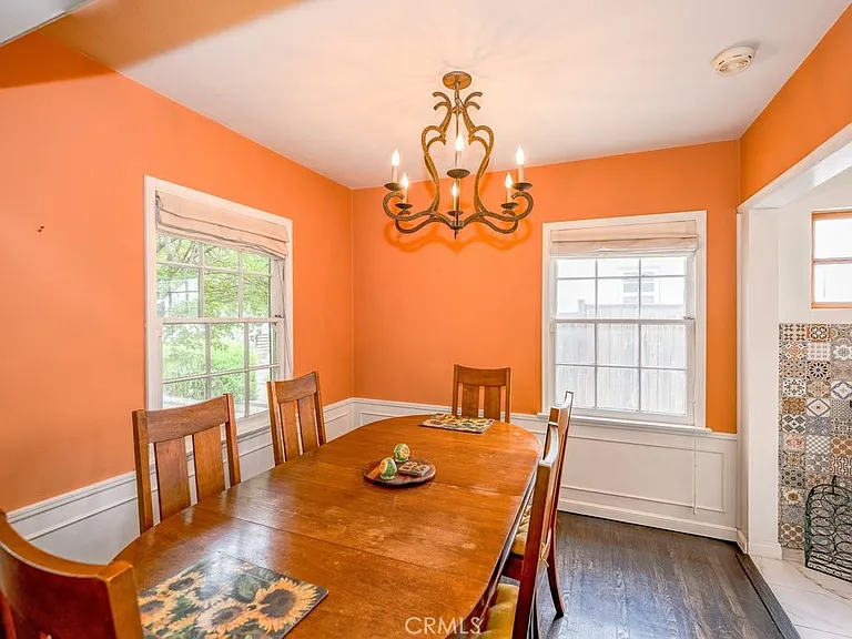 5938 Simpson Ave — Photo 6