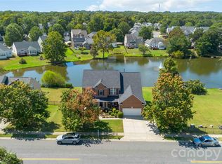12702 Winget Rd, Charlotte, NC 28278