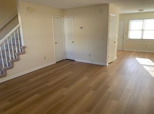 70 Held Cir APT C, Charleston, SC 29412