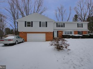 19505 Charline Manor Rd, Olney, MD 20832