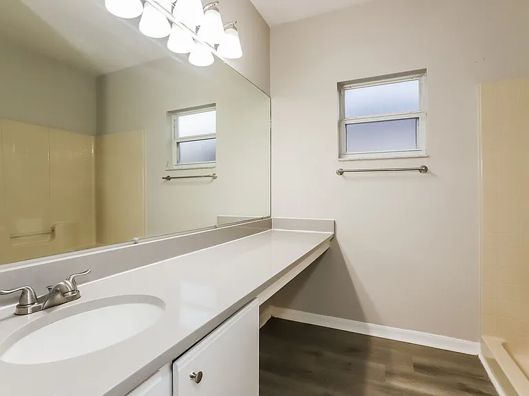 529 Delido Way — Photo 11