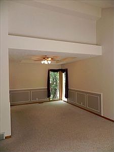 4th image of 18911 Walnut Dr