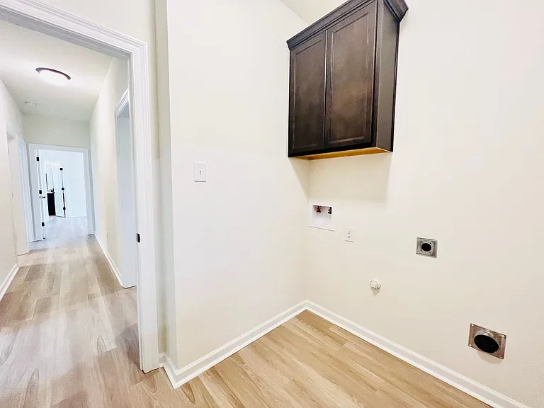 204 Vagabond Way — Photo 8