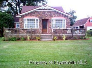 1578 Sivertsen Rd, Autryville, NC 28318