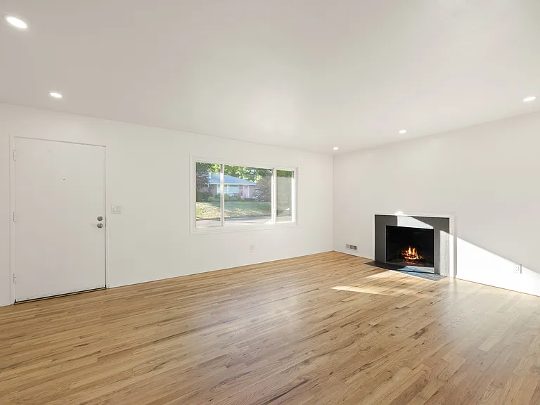 6472 SW 46th Pl — Photo 14