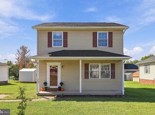958 Dutchess Cir, Strasburg, VA 22657