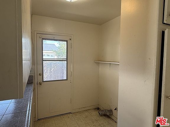 4th image of 12733 Meadow Green Rd