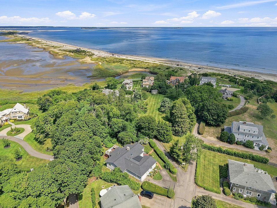 1st image of 16 Manters Point