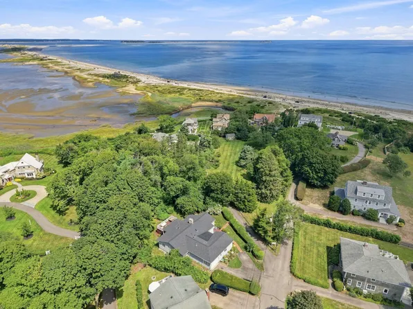 16 Manters Point, Plymouth, MA 02360