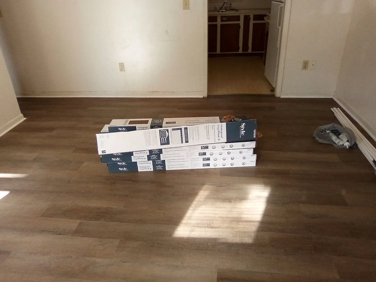 2 bed, 850 sqft, $1,100 — Photo 2