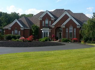 14848 Roachton Rd, Perrysburg, OH 43551